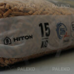 Pellet drzewny Hiton worek od boku z bliska certyfikaty Paleko